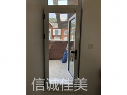 平开纱门